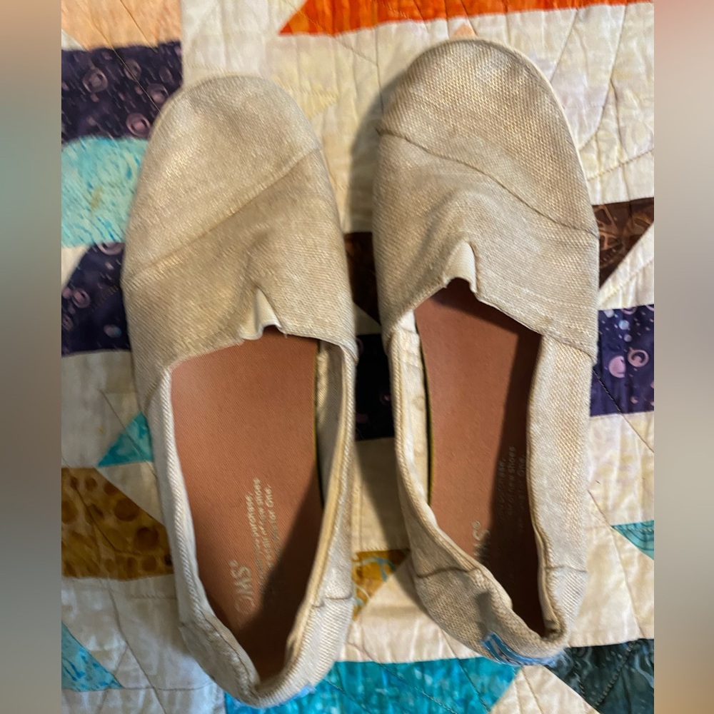Gold Canvas Toms